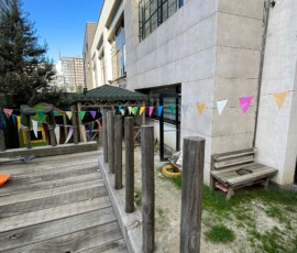 Galeri 16 Özel Bağcılar Beş Renk Anaokulu sınıfında öğrenme köşesi